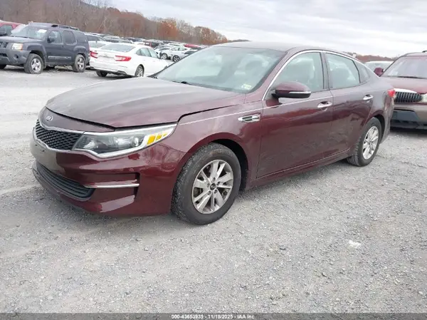 5XXGT4L36GG108117 2016 KIA OPTIMA - Image 2