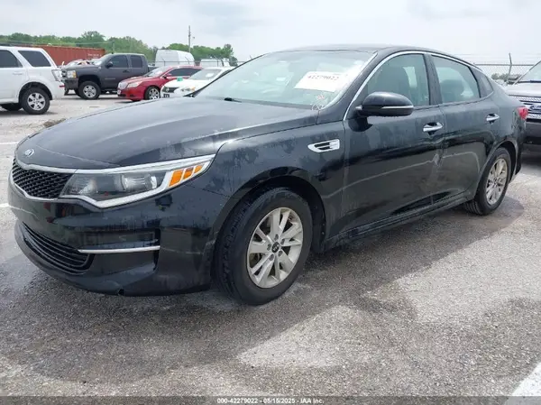 5XXGT4L36GG112068 2016 KIA OPTIMA - Image 2