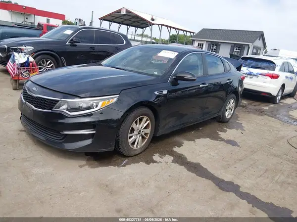5XXGT4L36GG116038 2016 KIA OPTIMA - Image 2