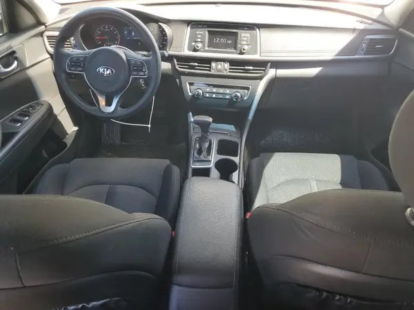 5XXGT4L36HG124870 2017 KIA OPTIMA - Image 8