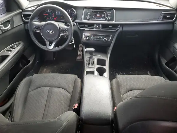 5XXGT4L36HG124951 2017 KIA OPTIMA - Image 8