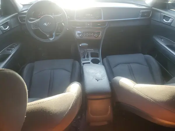 5XXGT4L36HG132161 2017 KIA OPTIMA - Image 8