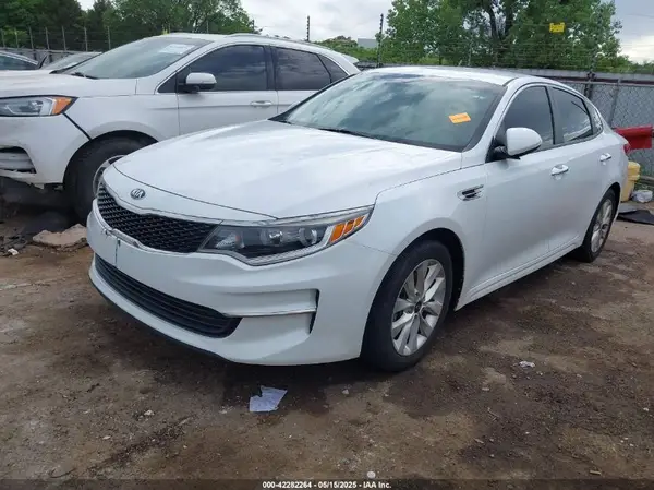 5XXGT4L36HG133567 2017 KIA OPTIMA - Image 2
