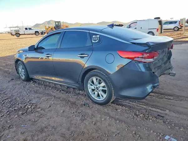 5XXGT4L36HG134346 2017 KIA OPTIMA - Image 2