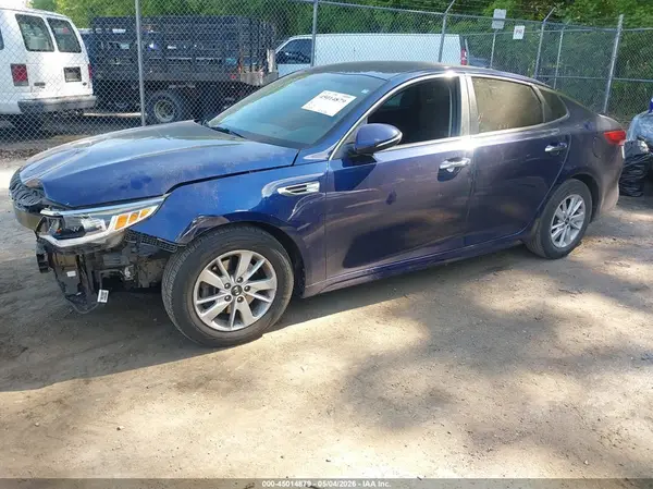 5XXGT4L36HG134931 2017 KIA OPTIMA - Image 2