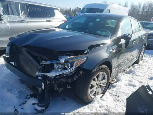 5XXGT4L36HG136355 2017 KIA OPTIMA - Image 2