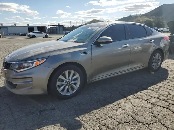 5XXGT4L36HG139238 2017 KIA OPTIMA - Image 1