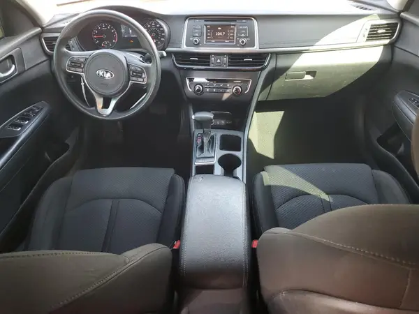 5XXGT4L36HG139238 2017 KIA OPTIMA - Image 8
