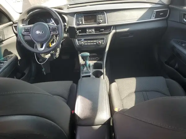 5XXGT4L36HG139773 2017 KIA OPTIMA - Image 8