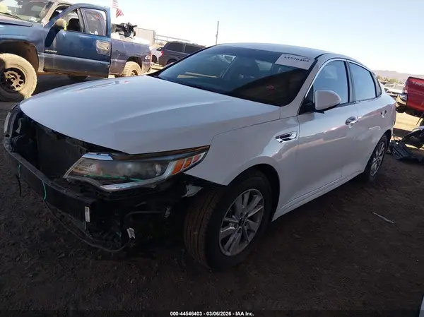 5XXGT4L36HG143032 2017 KIA OPTIMA - Image 2