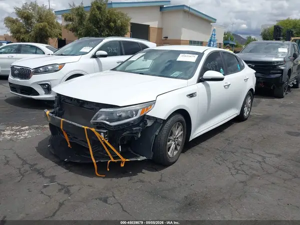 5XXGT4L36HG144651 2017 KIA OPTIMA - Image 2