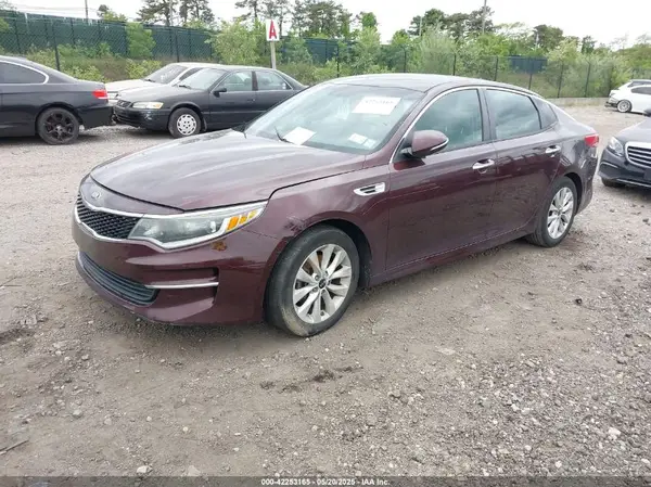 5XXGT4L36HG145315 2017 KIA OPTIMA - Image 2
