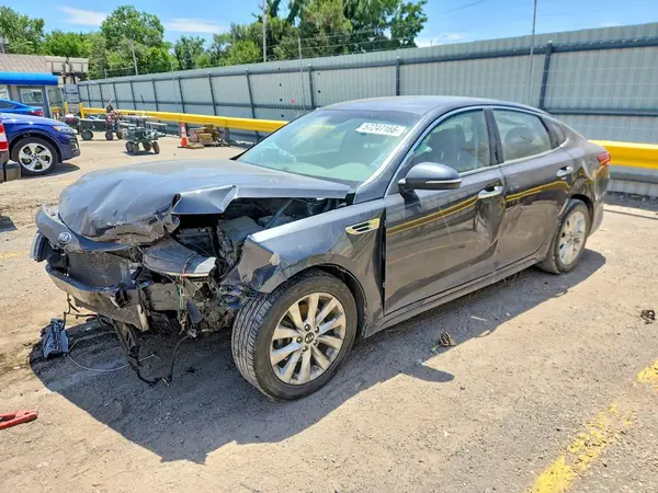 5XXGT4L36HG147923 2017 KIA OPTIMA - Image 1