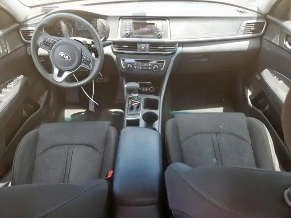 5XXGT4L36HG152426 2017 KIA OPTIMA - Image 8