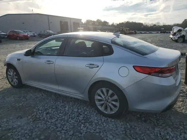 5XXGT4L36HG154385 2017 KIA OPTIMA - Image 2