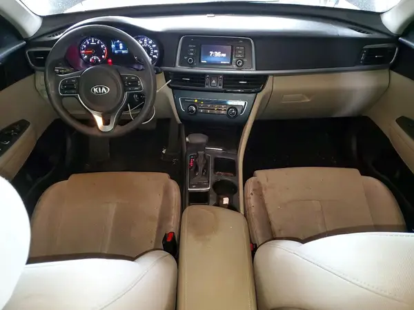5XXGT4L36HG154726 2017 KIA OPTIMA - Image 8