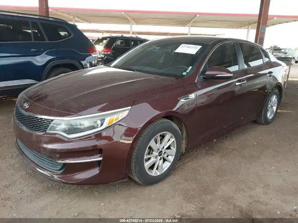 5XXGT4L36HG155682 2017 KIA OPTIMA - Image 2