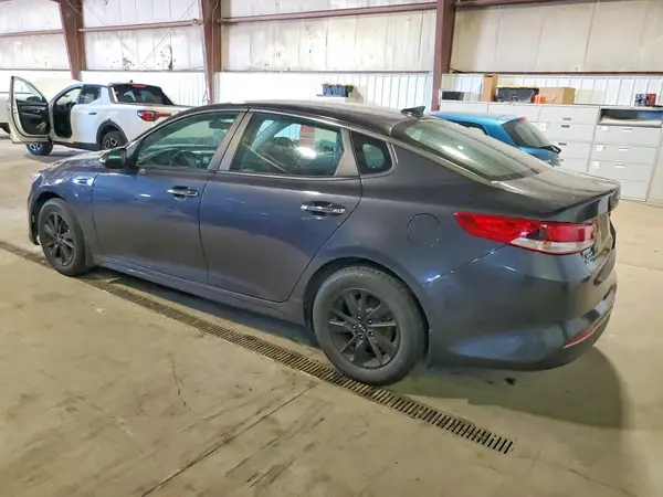 5XXGT4L36HG157237 2017 KIA OPTIMA - Image 2