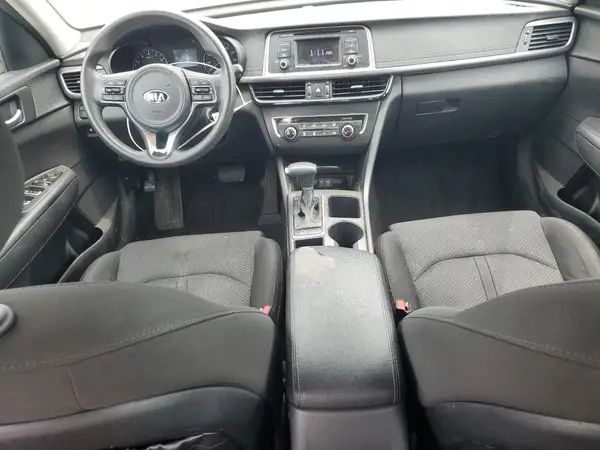 5XXGT4L36HG157657 2017 KIA OPTIMA - Image 8