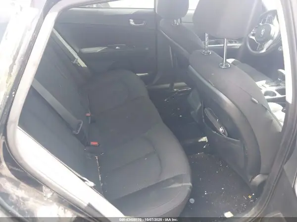 5XXGT4L36HG160820 2017 KIA OPTIMA - Image 8