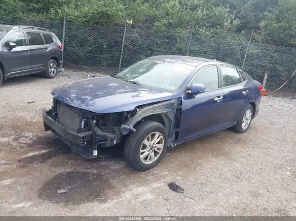 5XXGT4L36HG162681 2017 KIA OPTIMA - Image 2