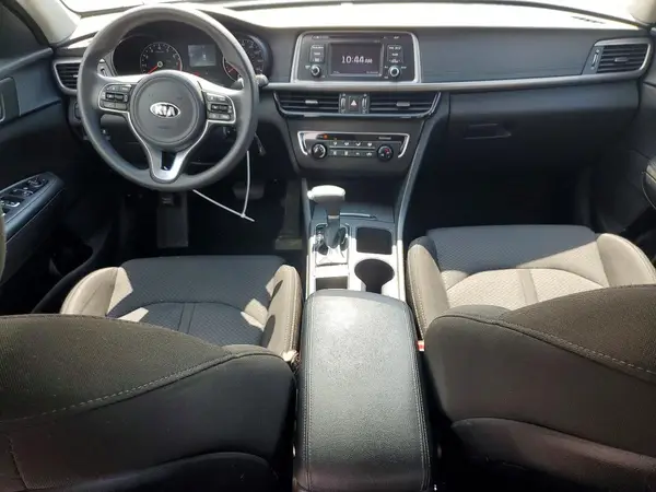 5XXGT4L36HG163376 2017 KIA OPTIMA - Image 8