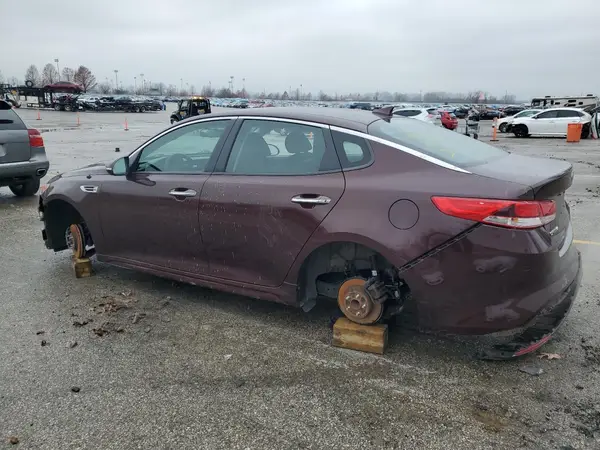 5XXGT4L36HG163863 2017 KIA OPTIMA - Image 2