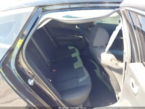 5XXGT4L36HG164592 2017 KIA OPTIMA - Image 8