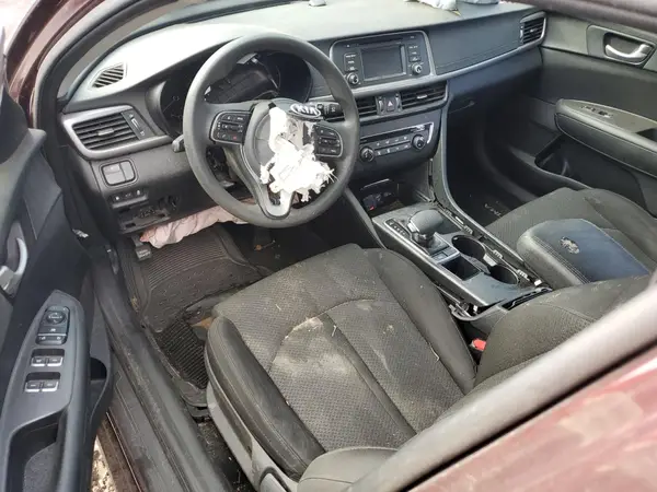 5XXGT4L36HG166052 2017 KIA OPTIMA - Image 8