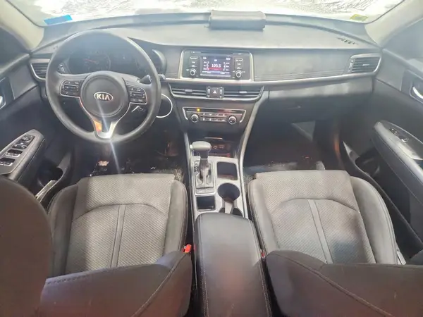 5XXGT4L36HG167279 2017 KIA OPTIMA - Image 8