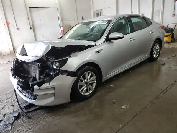 5XXGT4L36HG175804 2017 KIA OPTIMA - Image 1