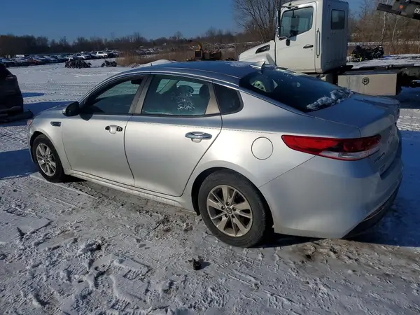 5XXGT4L36HG175835 2017 KIA OPTIMA - Image 2