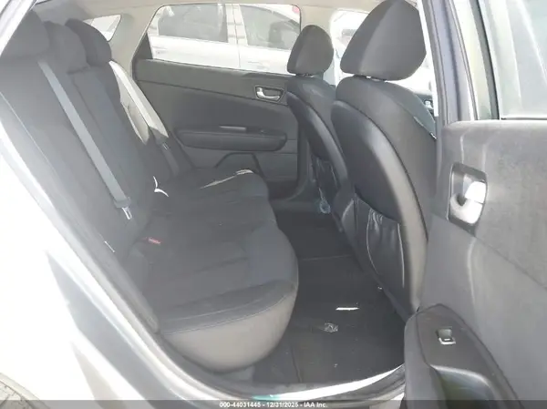5XXGT4L36JG179292 2018 KIA OPTIMA - Image 8