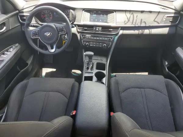 5XXGT4L36JG182029 2018 KIA OPTIMA - Image 8