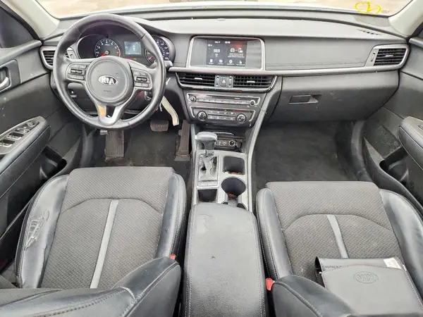 5XXGT4L36JG183259 2018 KIA OPTIMA - Image 8