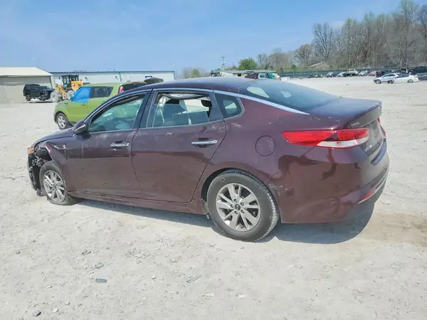 5XXGT4L36JG184427 2018 KIA OPTIMA - Image 2