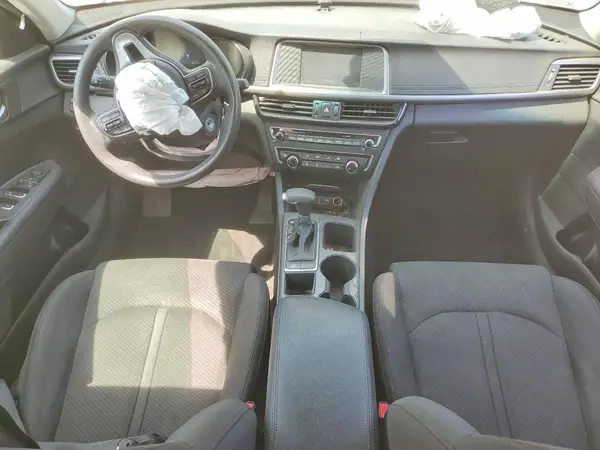 5XXGT4L36JG184427 2018 KIA OPTIMA - Image 8
