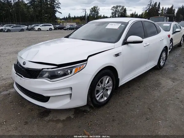 5XXGT4L36JG185500 2018 KIA OPTIMA - Image 2