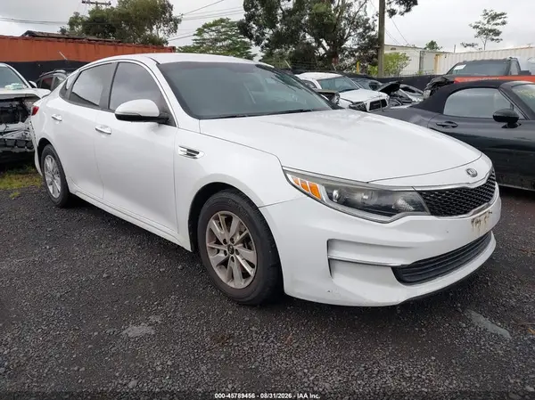 5XXGT4L36JG185884 2018 KIA OPTIMA - Image 1