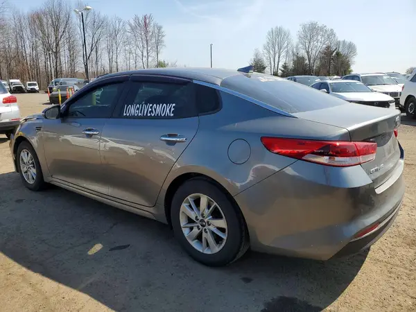 5XXGT4L36JG185979 2018 KIA OPTIMA - Image 2