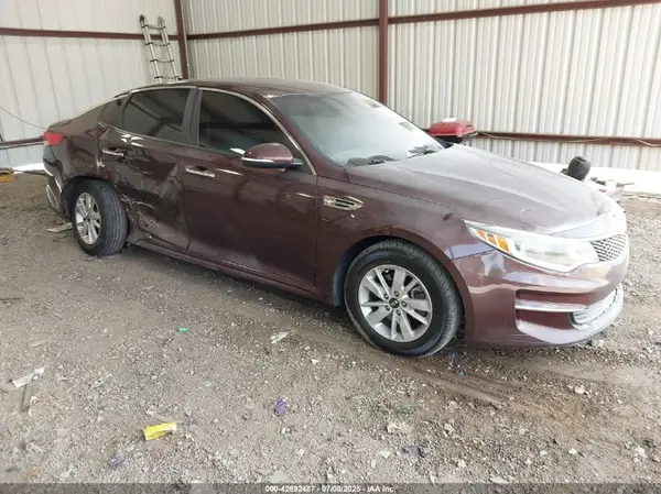 5XXGT4L36JG186260 2018 KIA OPTIMA - Image 1