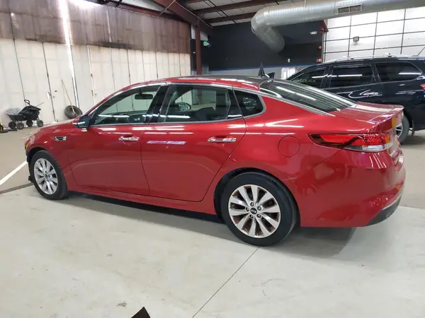 5XXGT4L36JG186386 2018 KIA OPTIMA - Image 2