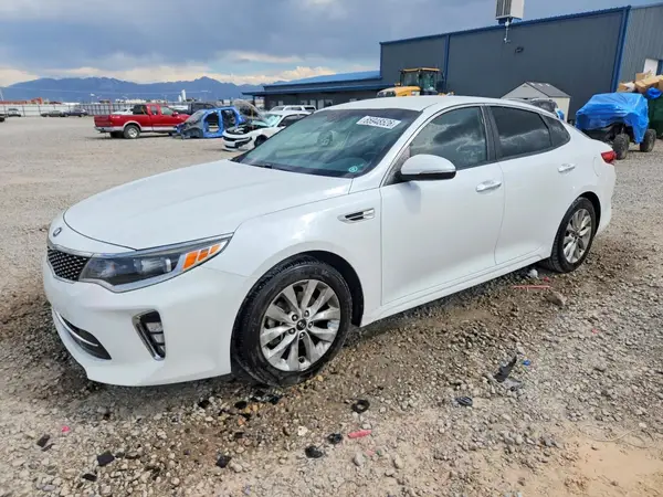 5XXGT4L36JG189238 2018 KIA OPTIMA - Image 1