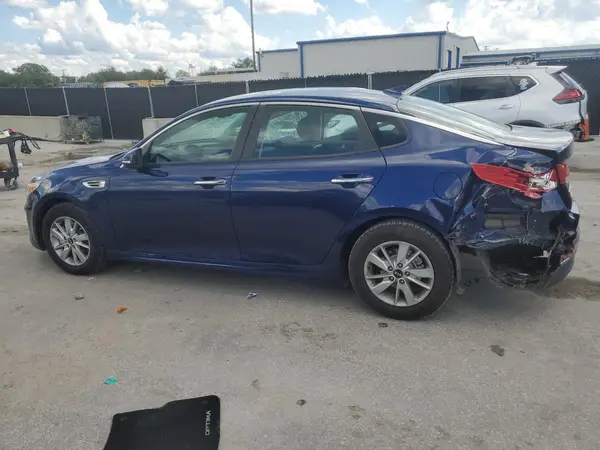 5XXGT4L36JG194391 2018 KIA OPTIMA - Image 2