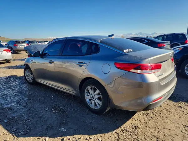 5XXGT4L36JG195492 2018 KIA OPTIMA - Image 2