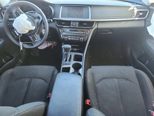 5XXGT4L36JG195492 2018 KIA OPTIMA - Image 8