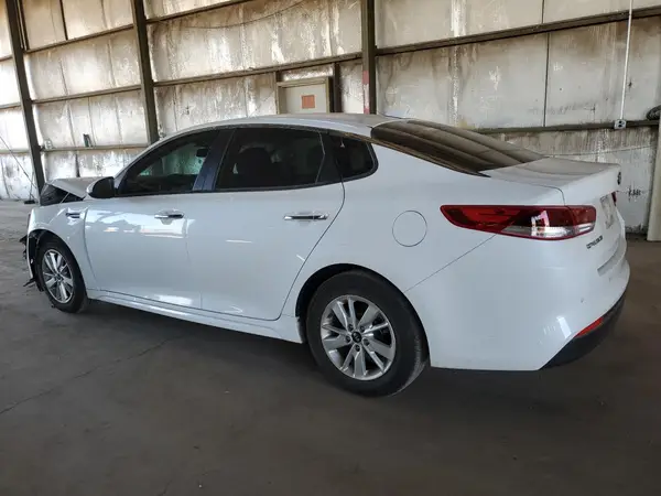 5XXGT4L36JG195590 2018 KIA OPTIMA - Image 2