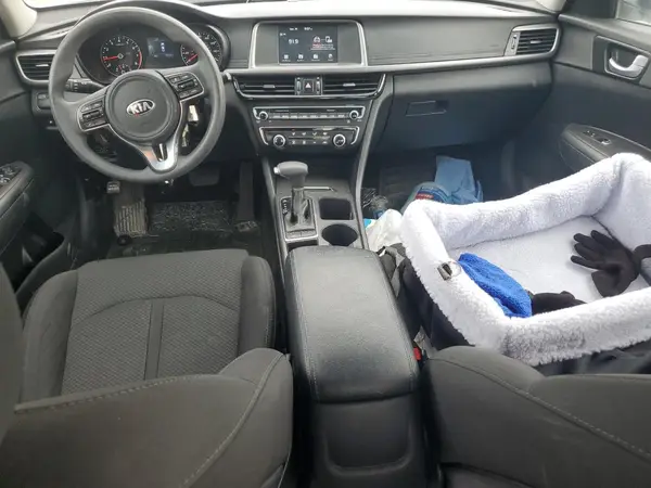 5XXGT4L36JG199221 2018 KIA OPTIMA - Image 8