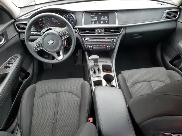 5XXGT4L36JG201596 2018 KIA OPTIMA - Image 8
