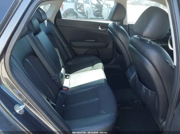 5XXGT4L36JG202568 2018 KIA OPTIMA - Image 8